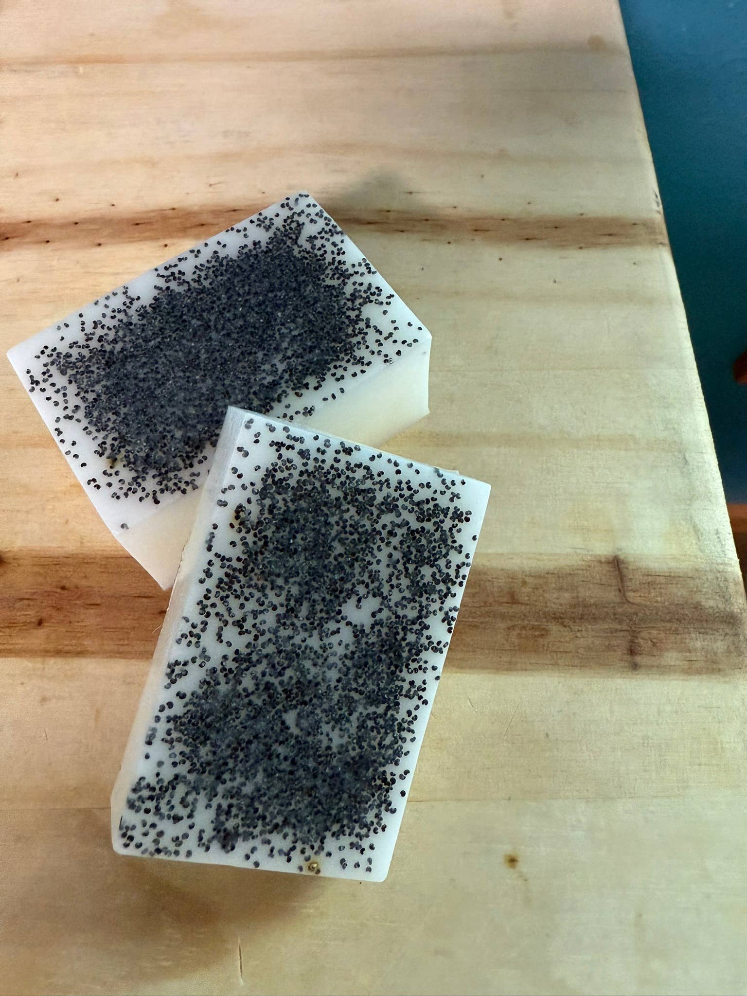 Finleys Farms - Wholesale Bath & Body Set - Finley’s Farms Nourishing Trio Set (soap, salve, lip balm)10