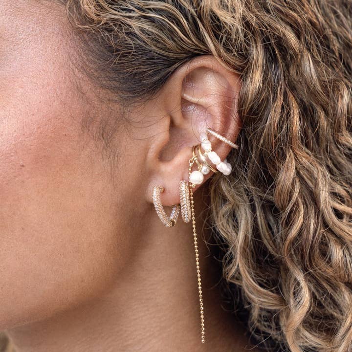 Ettika – Großhandel Schmucksets – Pearl Drama Ohrmanschetten-Set2