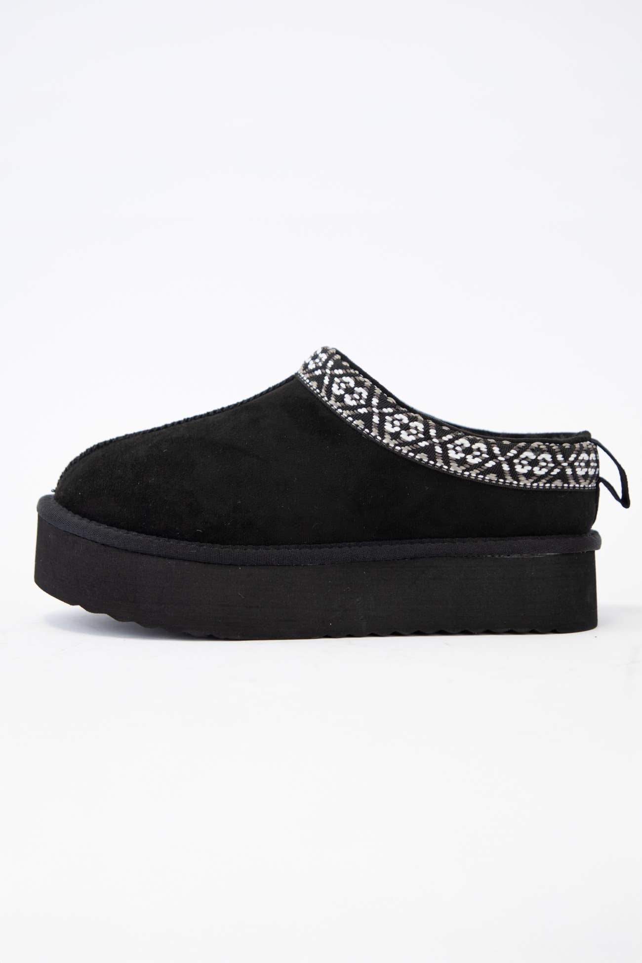 CCOCCI - Wholesale Booties - Women's - EAGLE EMBROIDERED PLATFORM SHERPA FUR LINED SLIPPERS1