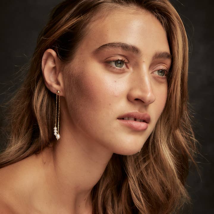 Dove Grey Accessories - Wholesale Dangle Earrings - PENNY PEARL DROP EARRINGS