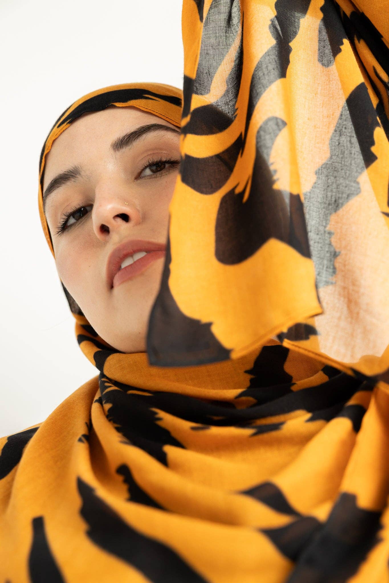Bella Hijabs - Wholesale Hijab - Women's - Modal Hijab - Tiger Stripes