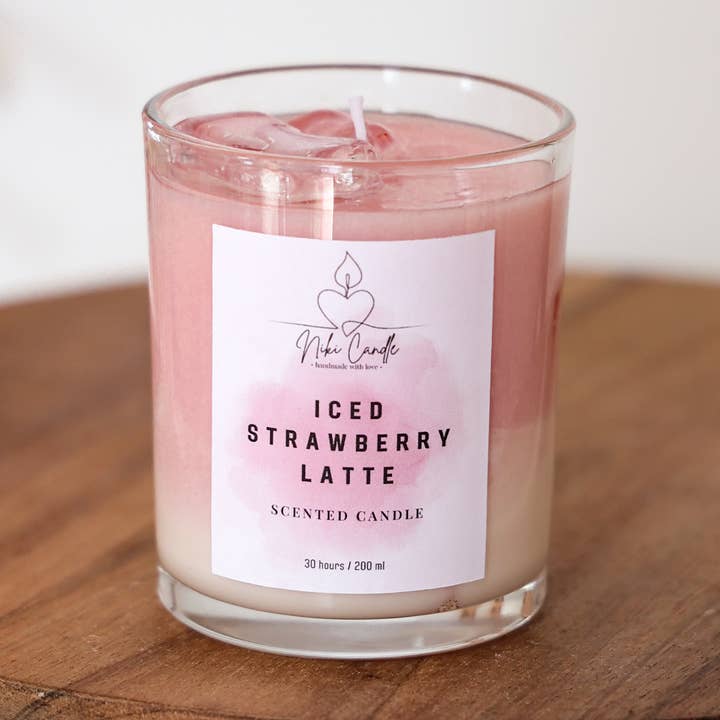Niki Candle - Vente Bougie en bocal - Latte glacé à la fraise0