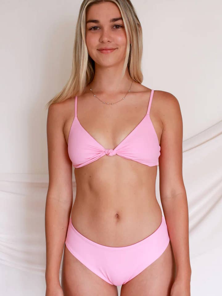 Nuku Swim - Vente Haut de maillot de bain – femme - Haut de maillot de bain recyclé et fait main pour femmes Bells4