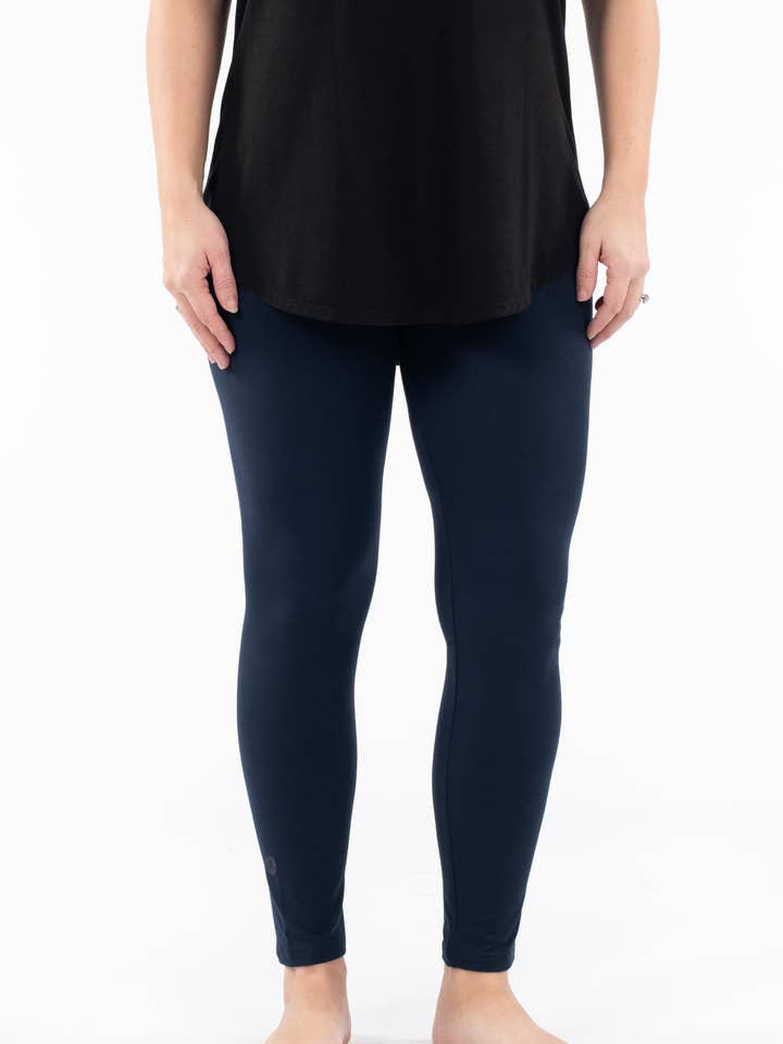 Marina Militare per la vendita all'ingrosso da parte di SweetLegs Clothing Inc