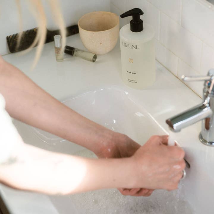 BLUE Hand Soap - Santal for wholesale on Faire2