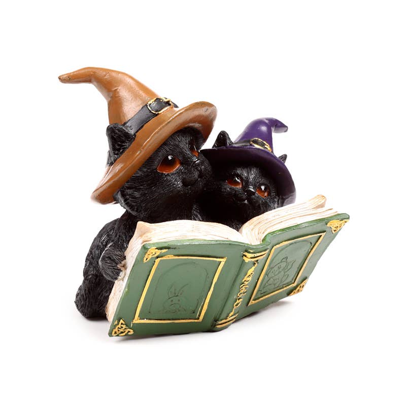 Puckator Ltd – wholesale Ornament – Witches Black Cat Magical Spell Book1