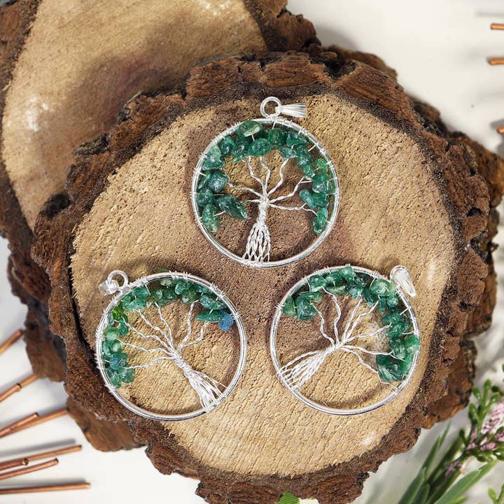 Colgante Árbol de la Vida de Aventurina Verde - Aventurina Verde para venta al por mayor de Natures Artifacts Inc