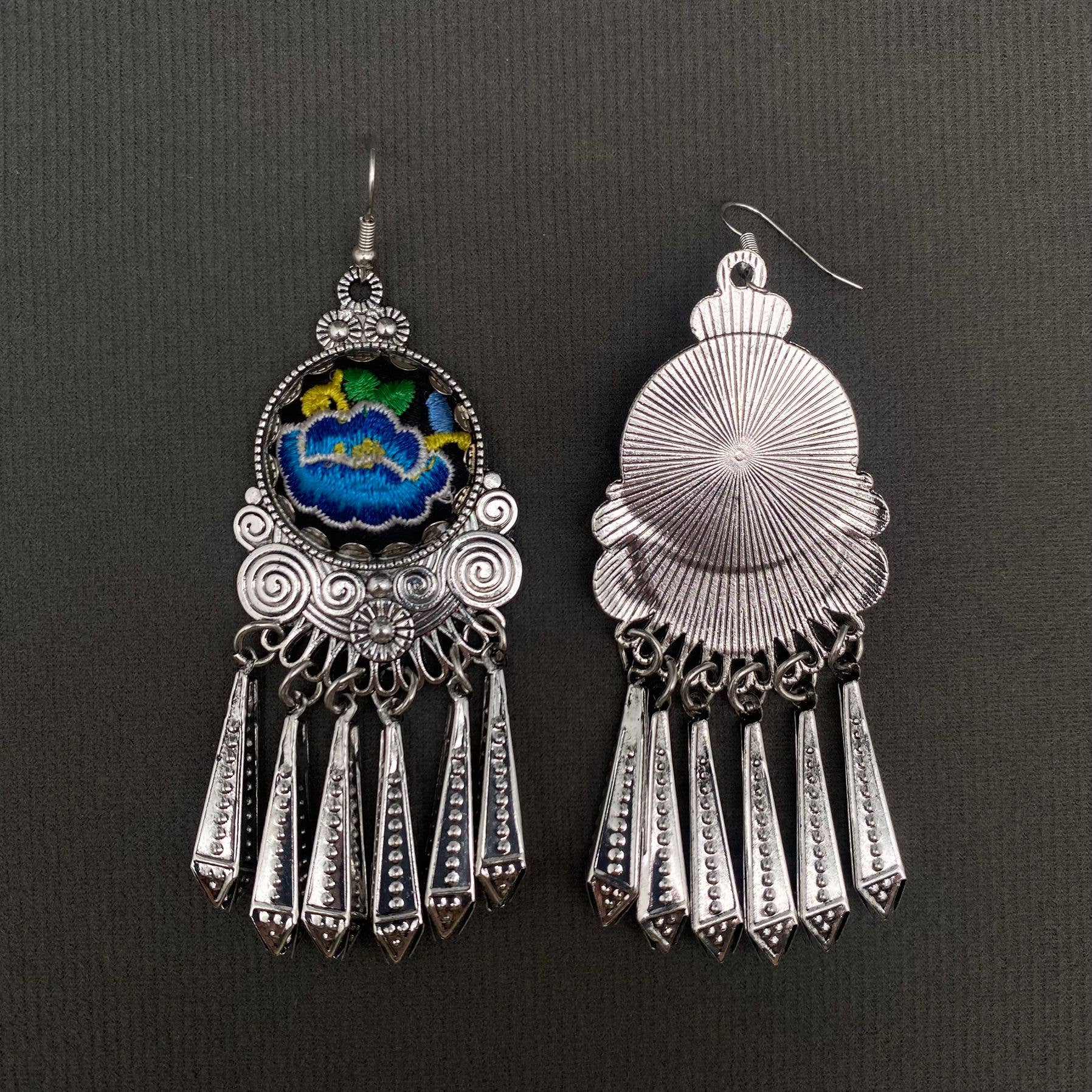 Mio Queena – wholesale Dangle earrings – Multi-style Vintage Woven Flower Pattern Ethnic Style Earrings15