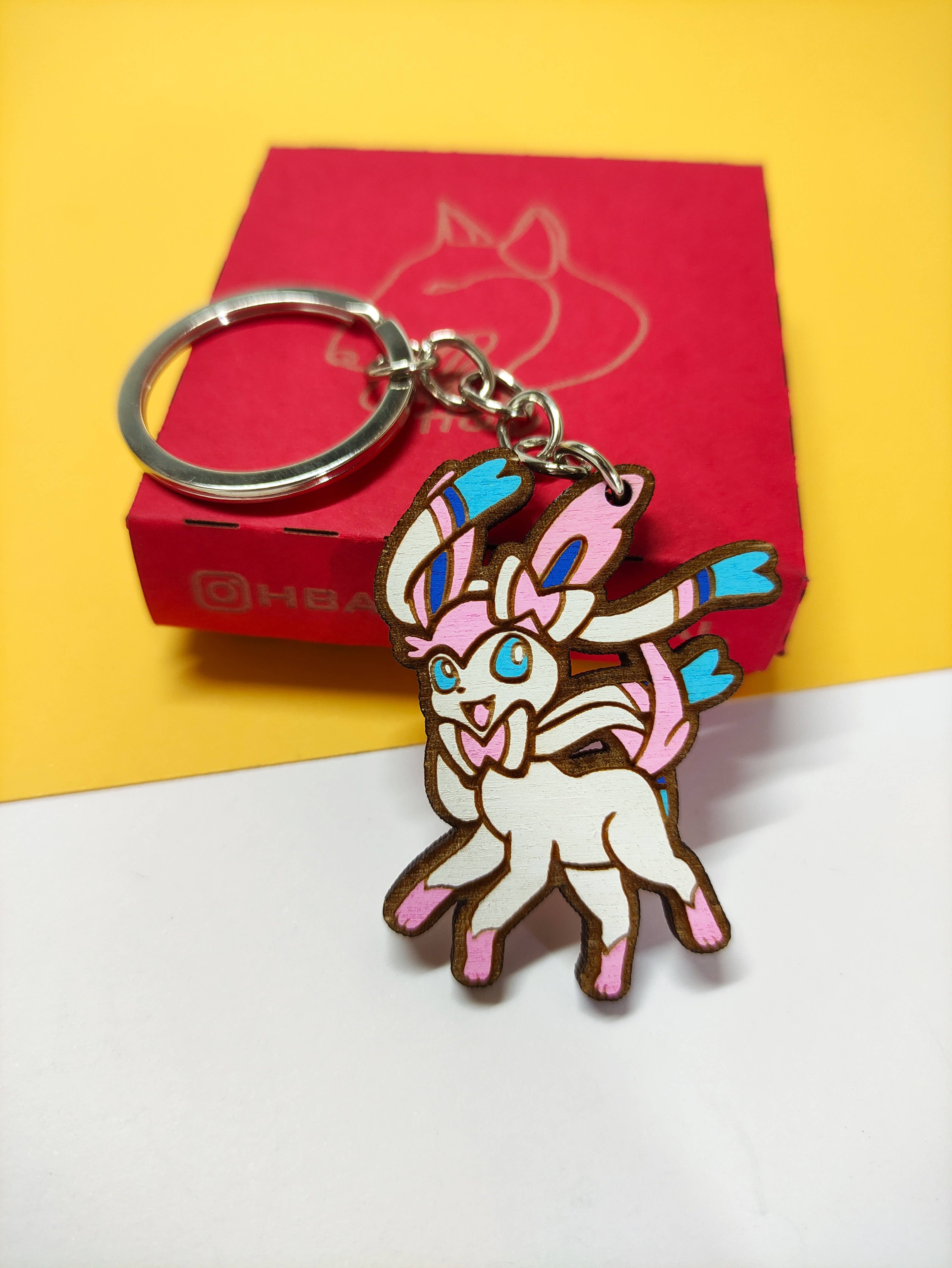 Herbs&Belles - Wholesale Keychain - Unisex - Wooden Eevee Evolutions Pokémon Keychain, Custom Geek Anime9