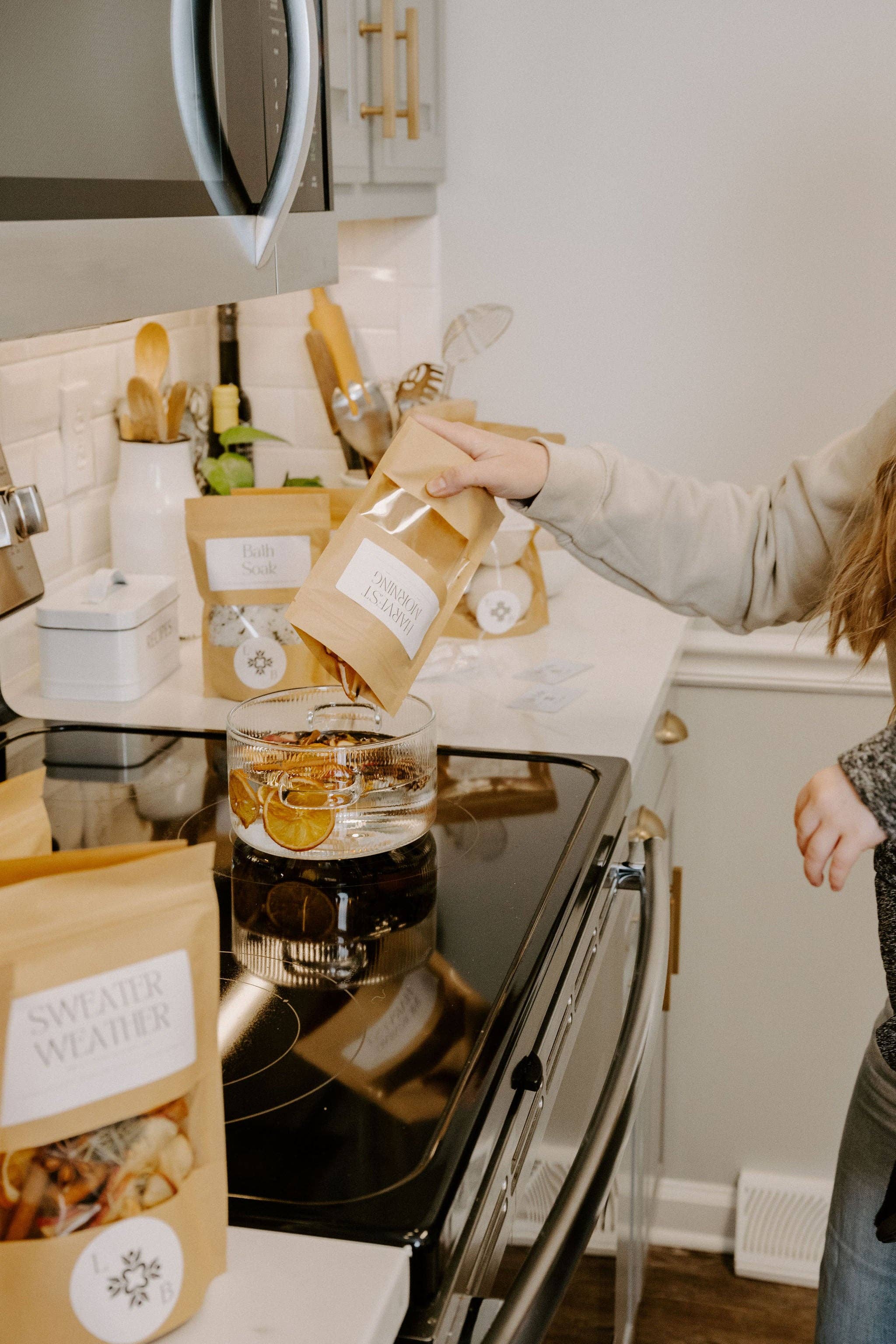 Lily Belle Boutique – Pot-pourri por atacado – Panela de Vidro e Madeira para Infusão | Potpourri para Fogão2