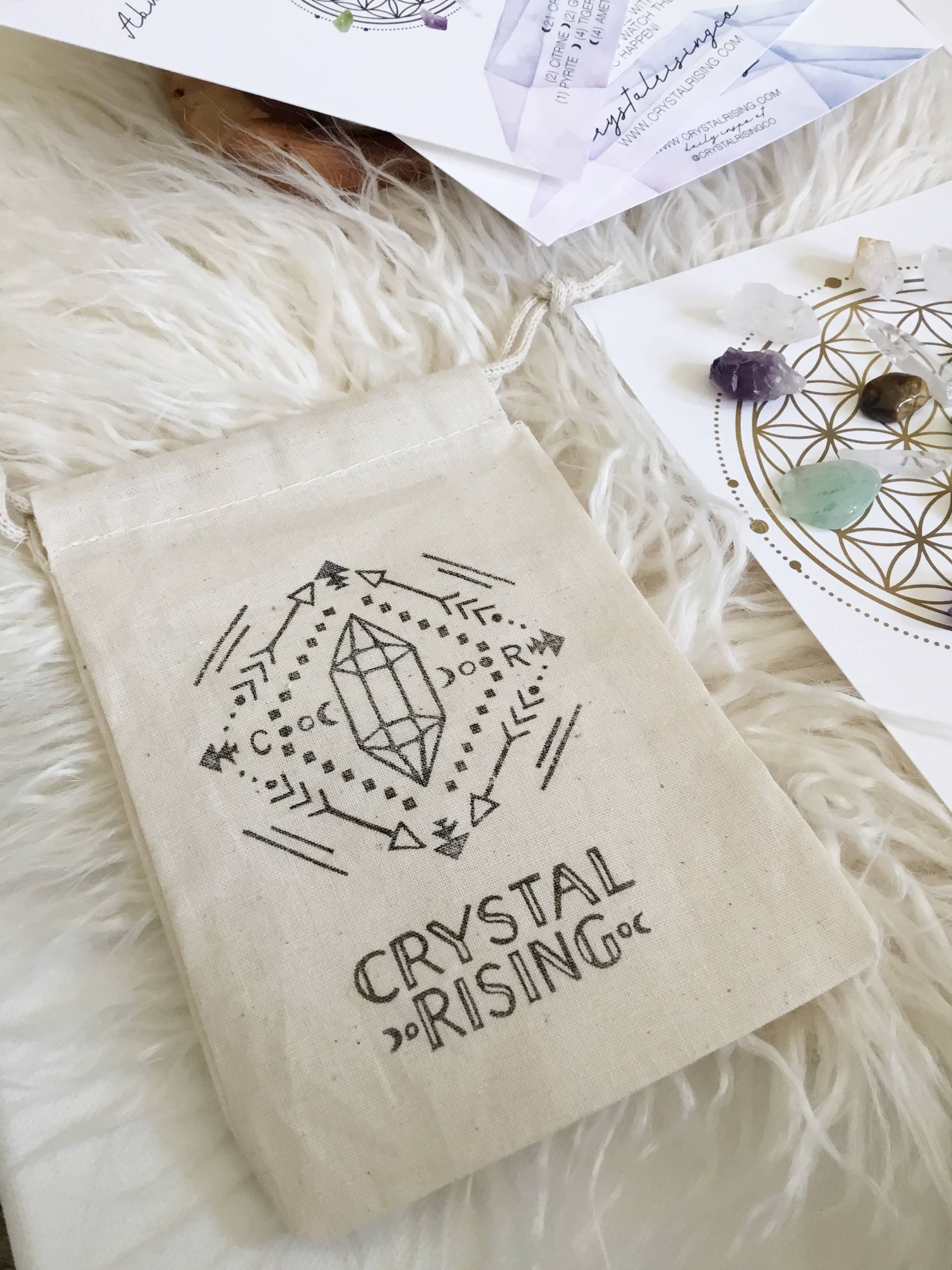 Crystal Rising - Vendita all'ingrosso Attrezzatura per meditazione - Kit Rituale Mini Griglia di Cristalli6