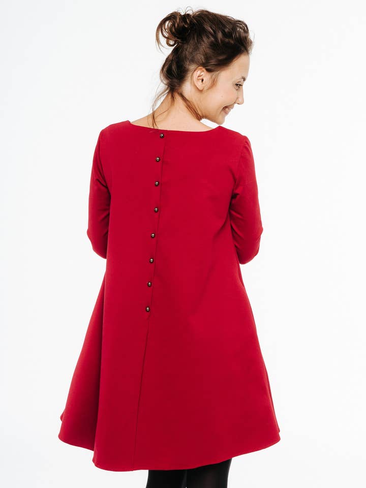 Robe rouge minimaliste, vêtements pour femmes, robe Lemuse pour la vente par LeMuse