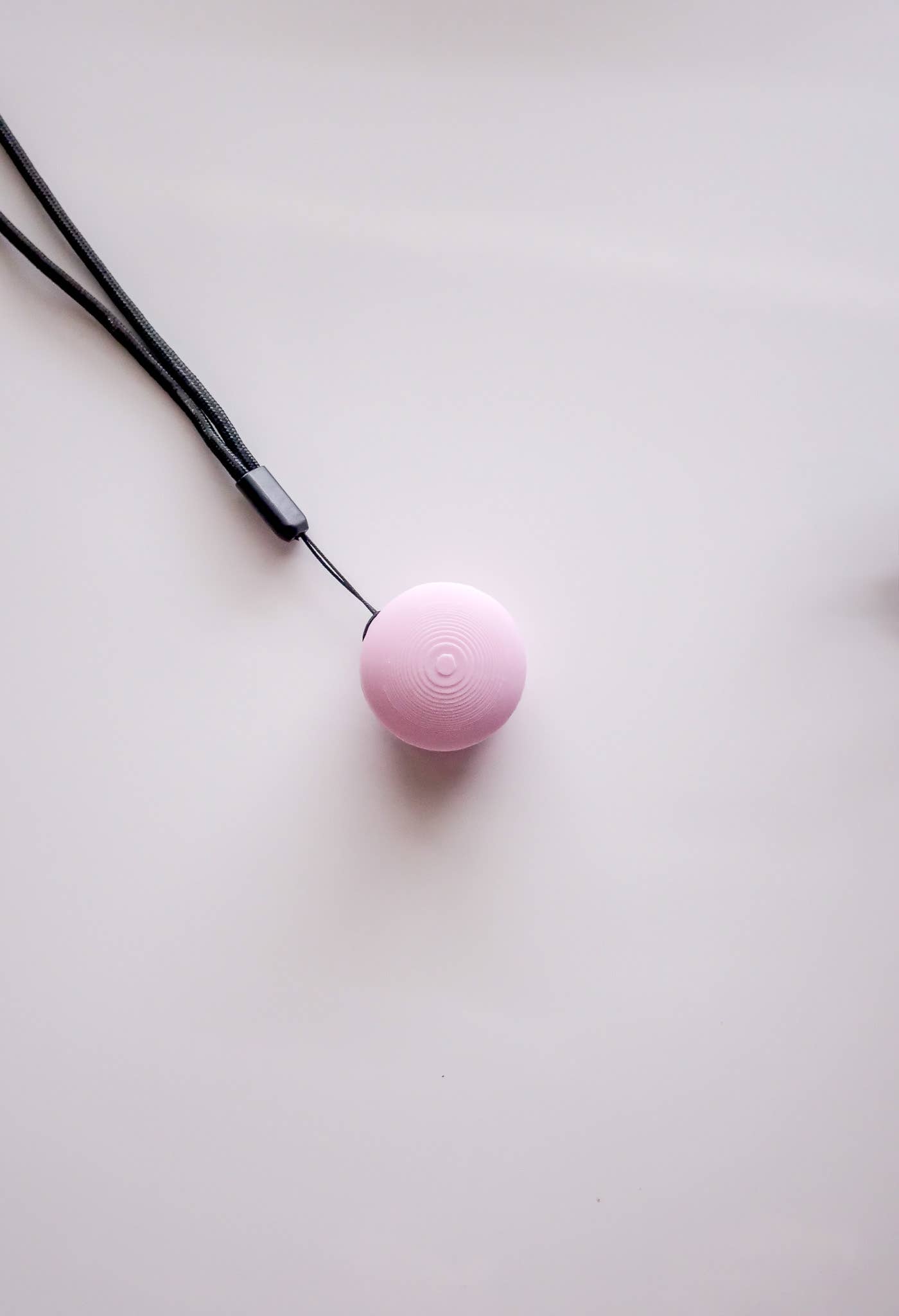 Hello Cutters – Großhandel Fidget Toy – Kinder – Macaron Fidget Clicky0