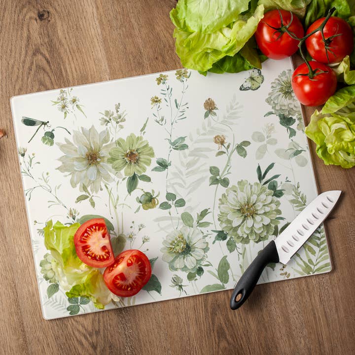 CounterArt/Highland Home/Thirstystone/CoasterStone - Wholesale Cutting Board - Green Fields 15" x 12" Tempered Glass Cutting Board3