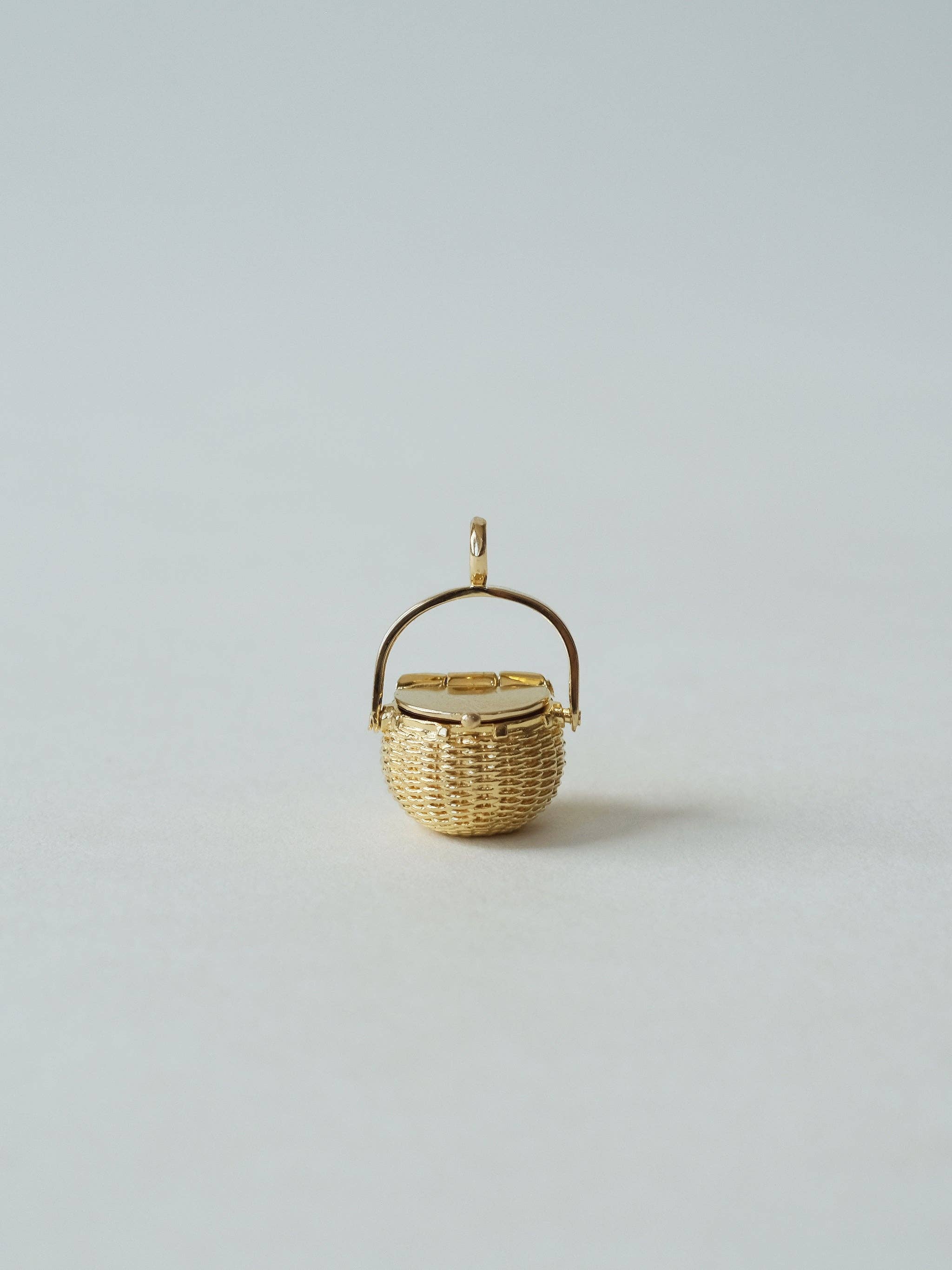 I Like It Here Club - Wholesale Individual Charm/Pendant - Birkin Basket Charm