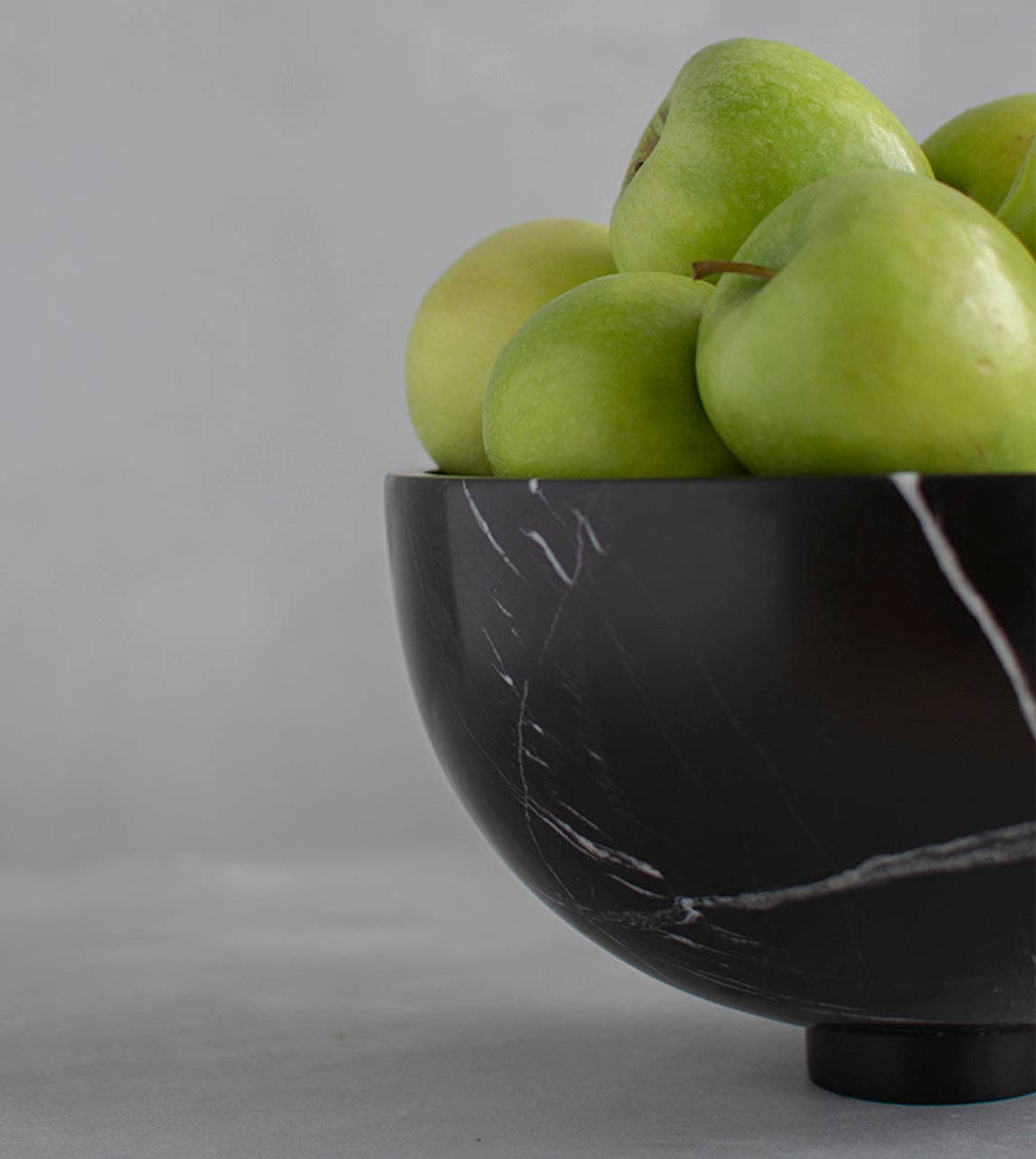 Kiwano Concept - Wholesale Bowl - BLACK MARBLE FRUIT BOWL2