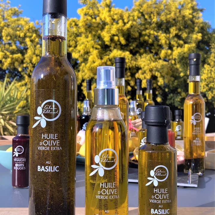 basil flavored olive oil for wholesale by EI ALAIN VILLARET