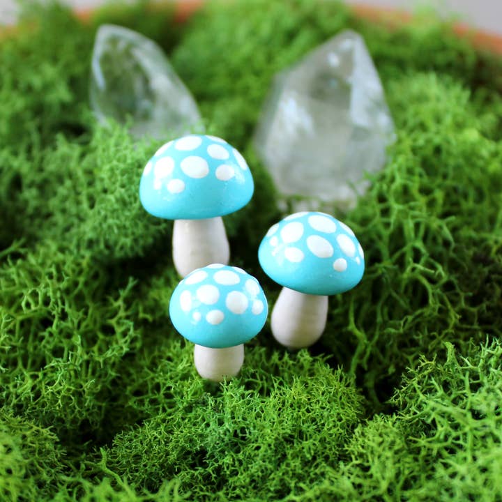 Mariposa Miniatures - Venta al por mayor Postes de jardín/césped - Set de 4 Mini Hongos para Jardín de Hadas7