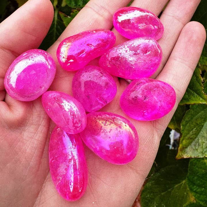 Elf Kendal Hippies – wholesale Spiritual stone/crystal – Pixie aura tumble 15-25mm pink gemstones pink tumbles by Elf5
