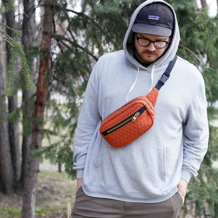 The Blanket Statement – wholesale Sömnadskit – Mönster för modern crossbody-väska Emerson9