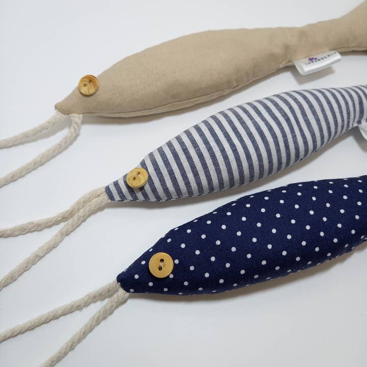 Les Sablettes - Aqua, pesce profumato alla lavanda e lavandino da appendere per la vendita all'ingrosso da parte di Lavanderly