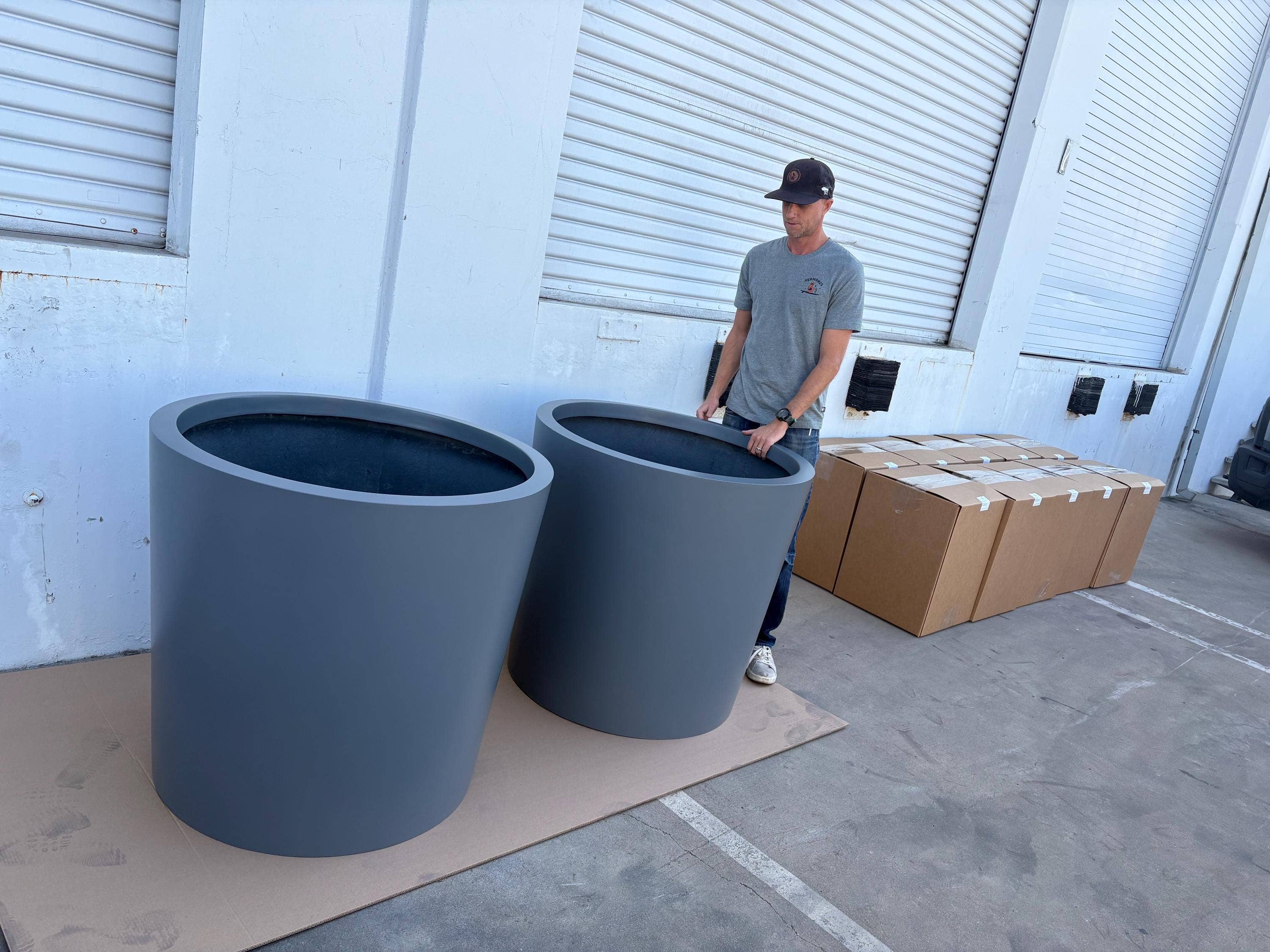 Tikal Composite Designs - Wholesale Plant Pot - Extra Large Round Fiberglass Tree Planter – 36" Diameter3