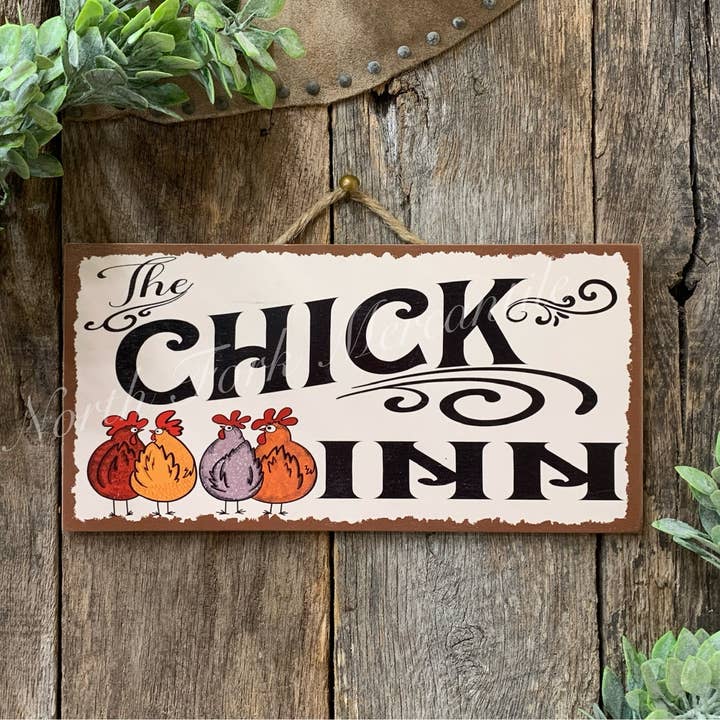 The Chick Inn, décor de poulet, décor de ferme pour la vente par North Fork Mercantile