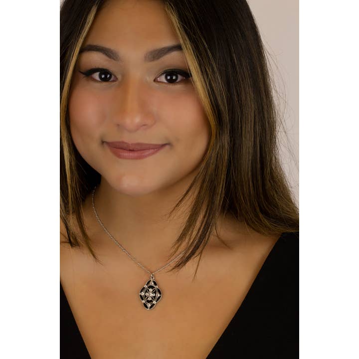 Anne Koplik Designs, Inc. – Colar pingente/pendente por atacado – Colar Estelle Crystal1