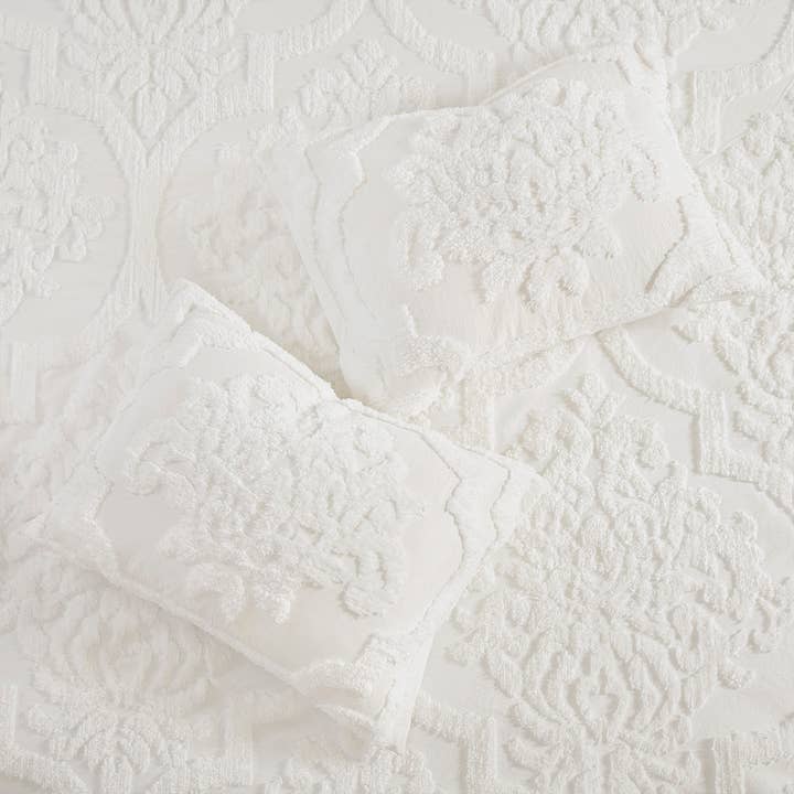 Olliix - Wholesale Bedding Set - Tufted Chenille Damask Comforter/Duvet Cover Mini Set, White5