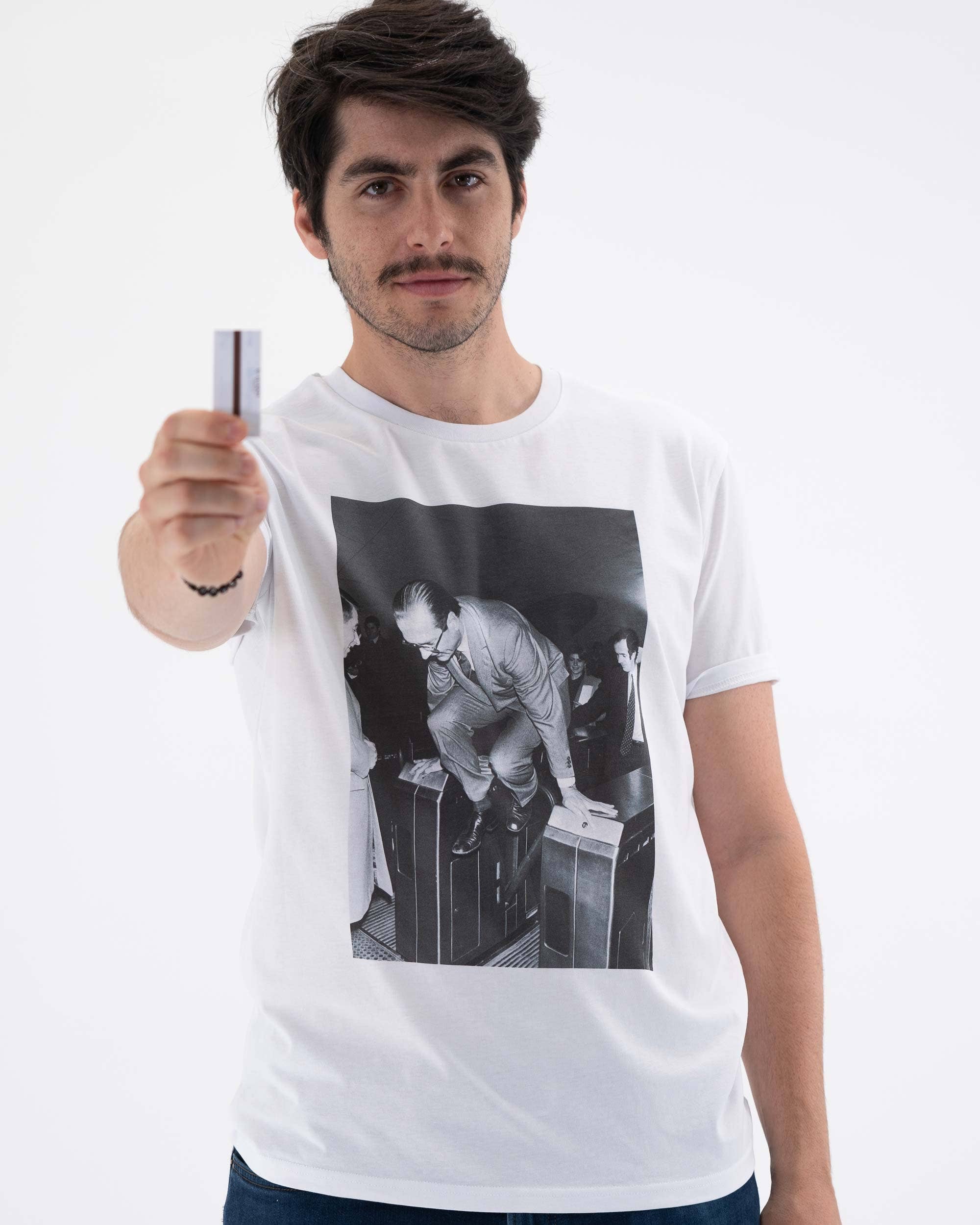 Grafitee - Wholesale Screen Printed T-Shirt - Unisex - Chirac Metro T-Shirt - Funny Vintage Photo T-Shirt2