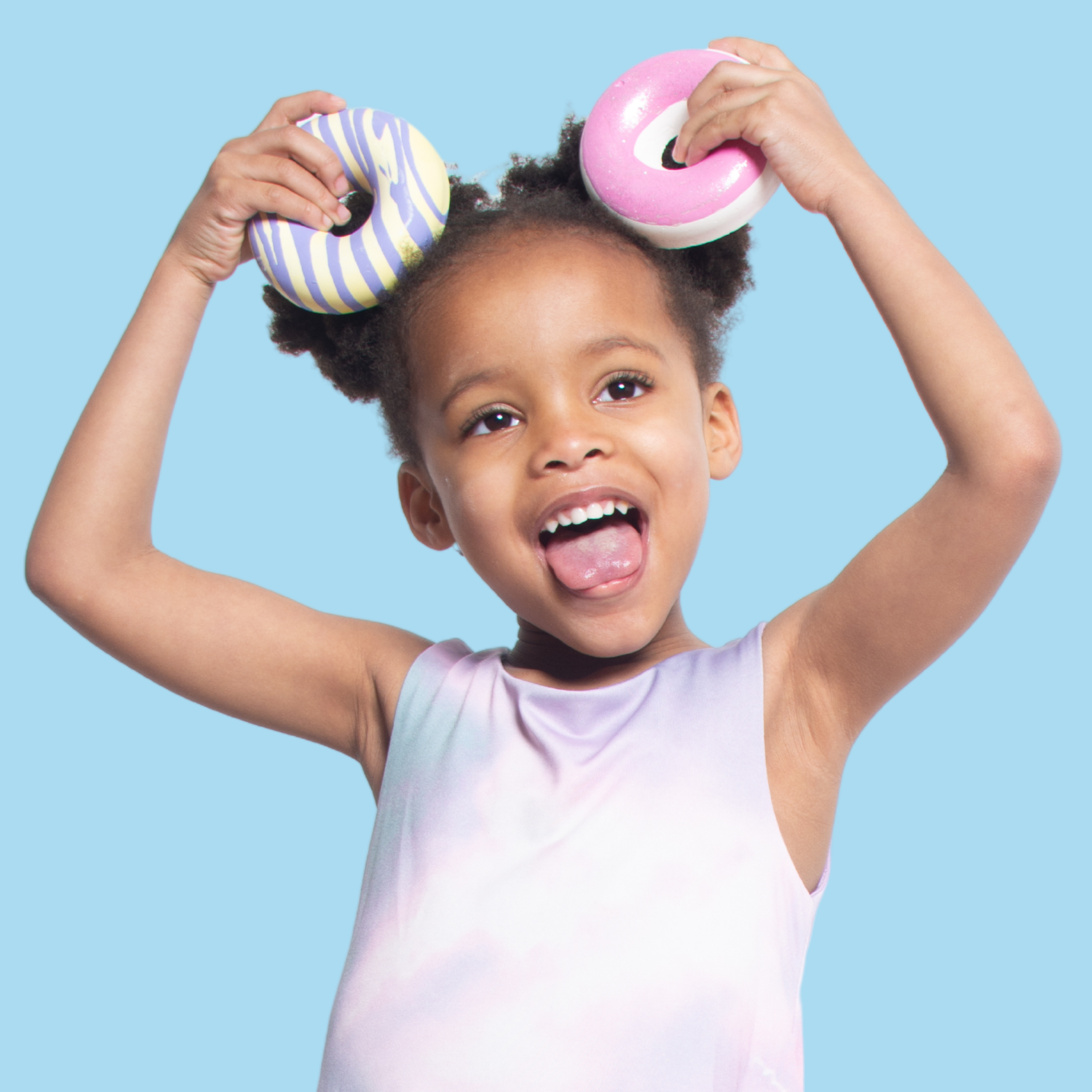 TWEE made for little hands - Wholesale Chalk - DONUTS | ASSORTED STYLES | TWEE HANDMADE SIDEWALK CHALK8