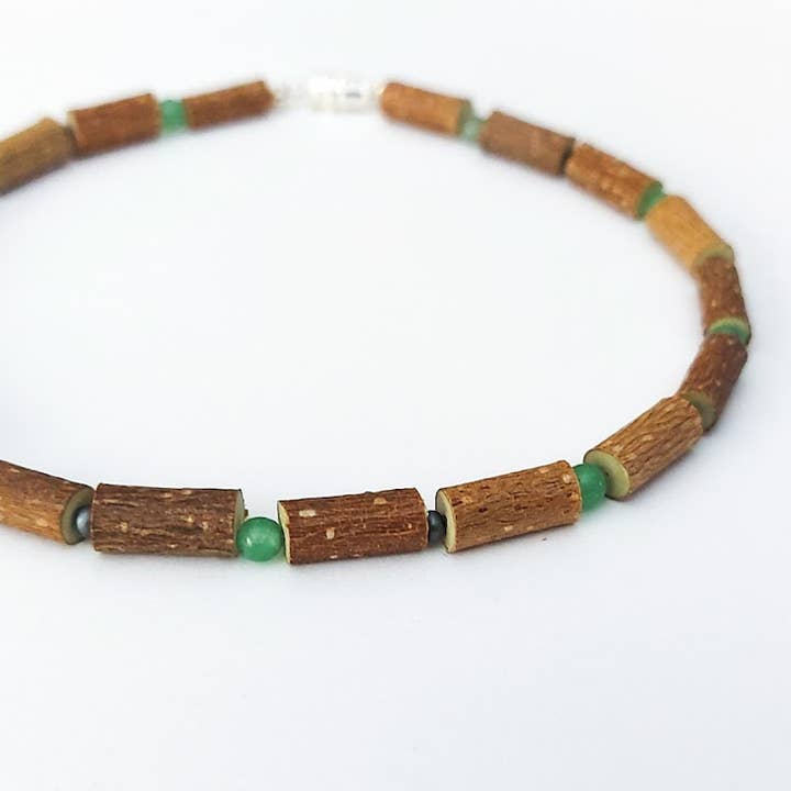 Hazelwood & Aventurine Necklace for wholesale by Maroke Rain Gear