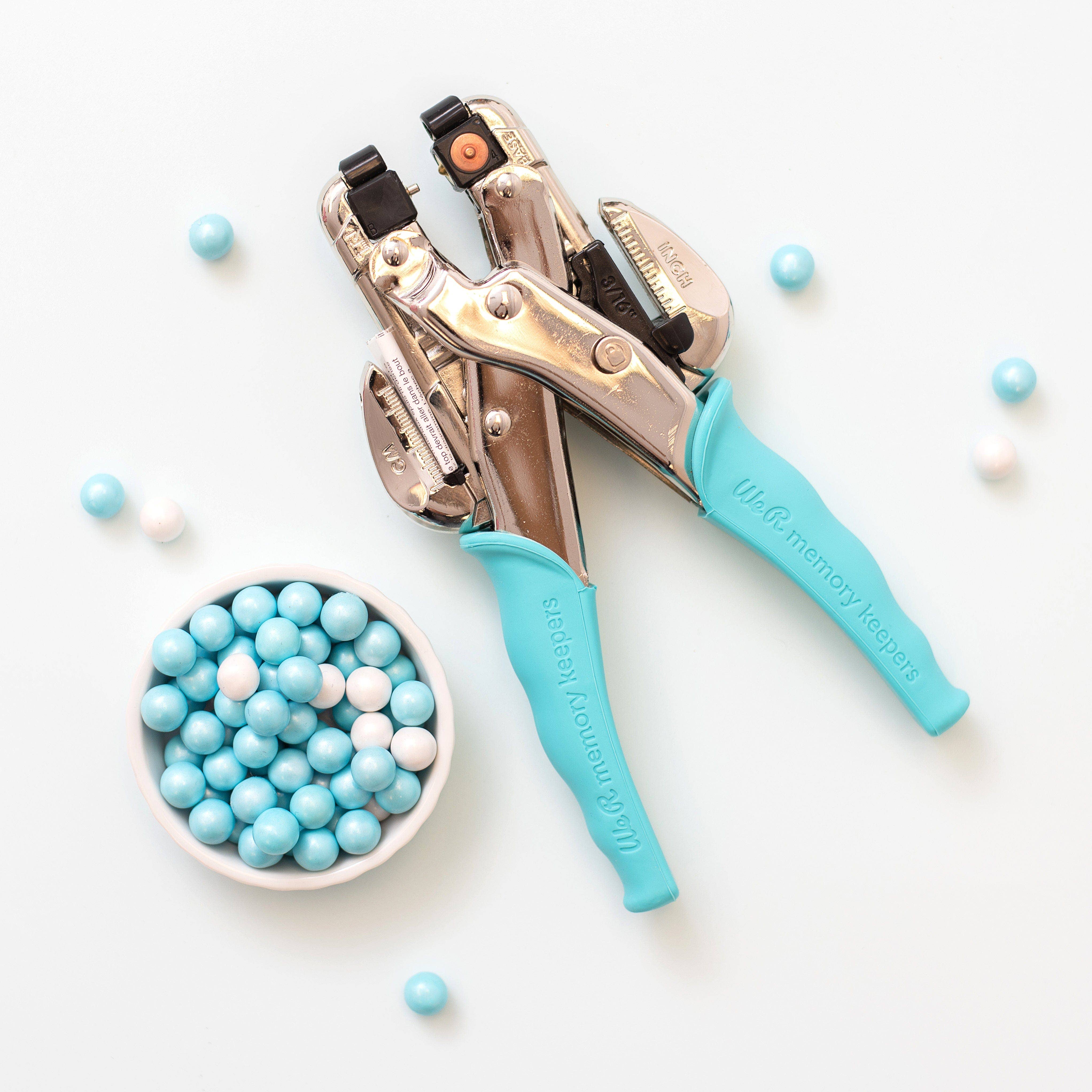 Tonic Studios – wholesale Craft tool – We R Makers Crop-A-Dile Hole Punch & Eyelet Setter – Aqua1