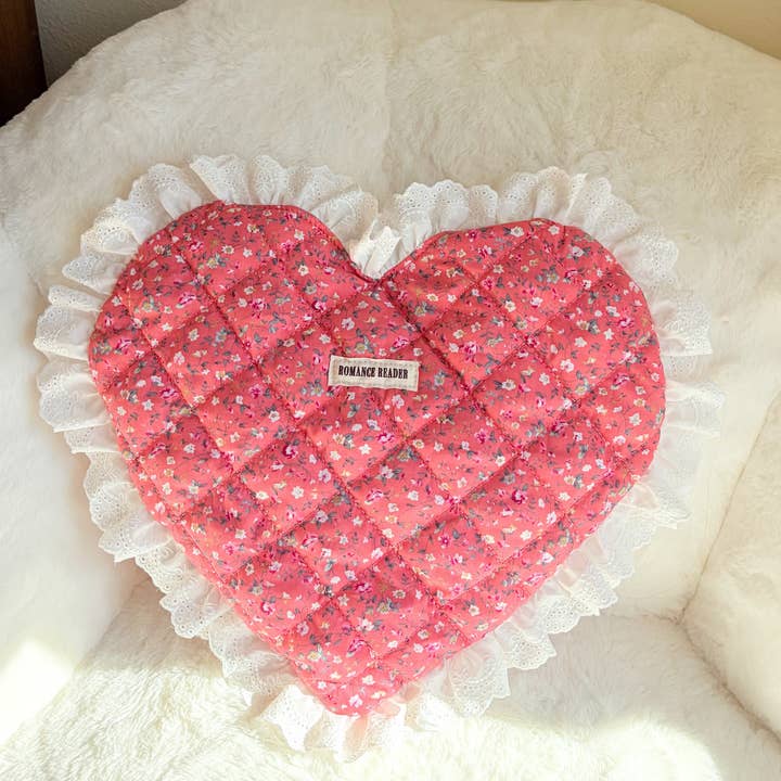 The Bean Workshop - Wholesale Tote Bag - Women's - Romance Reader Red Quilted Heart Tote Bag with Ruffled Lace Trimming5