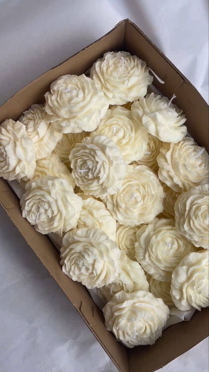 youngpee - Vente Bougies originales - Bougie pivoine, bougies fleurs, bougie rose, bougie de Noël8