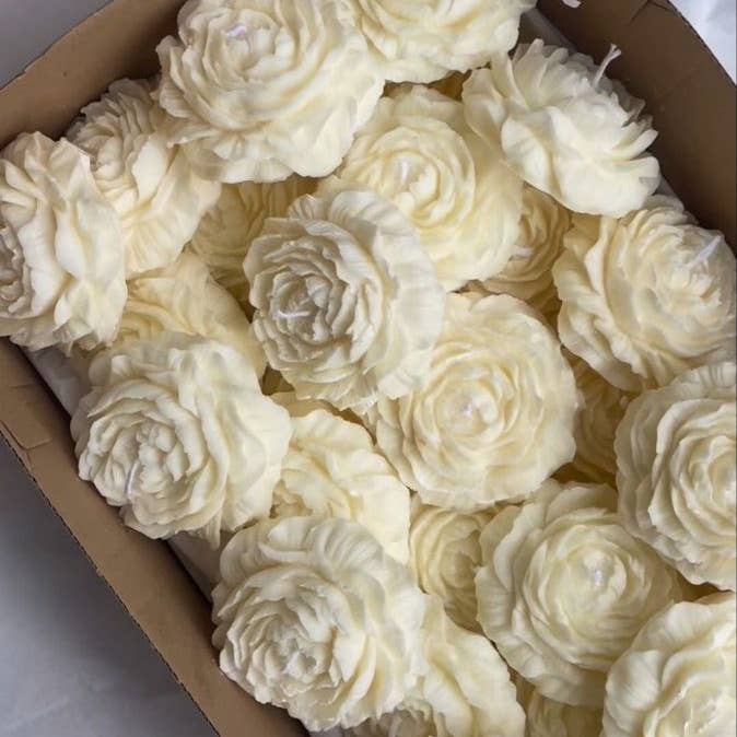 youngpee - Vente Bougies originales - Bougie pivoine, bougies fleurs, bougie rose, bougie de Noël8