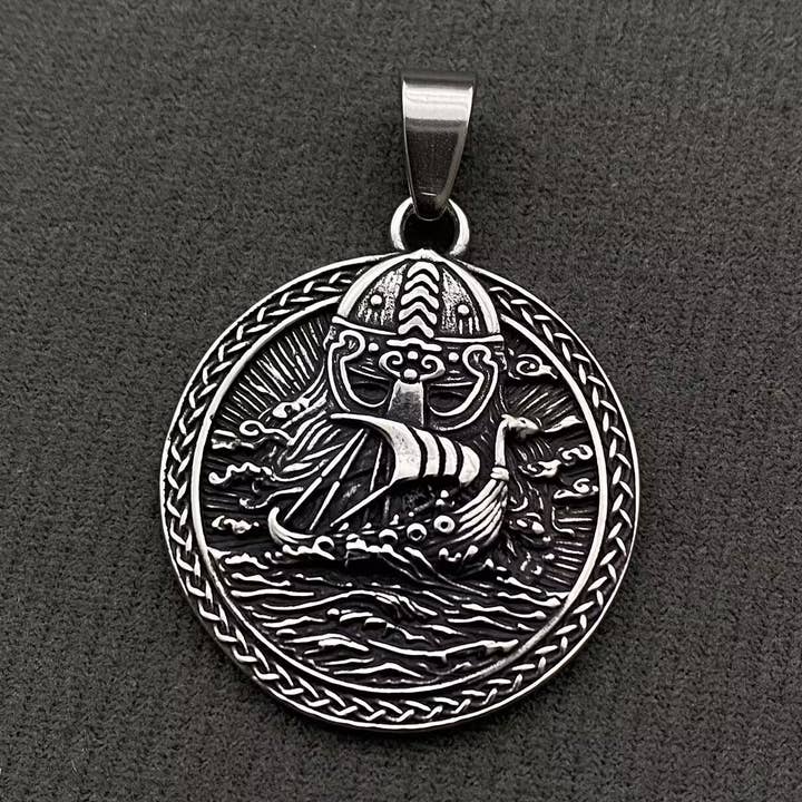 Viking Sailor Warrior Stainless Steel Pendant - MJ/MNP for wholesale by Mio Queena