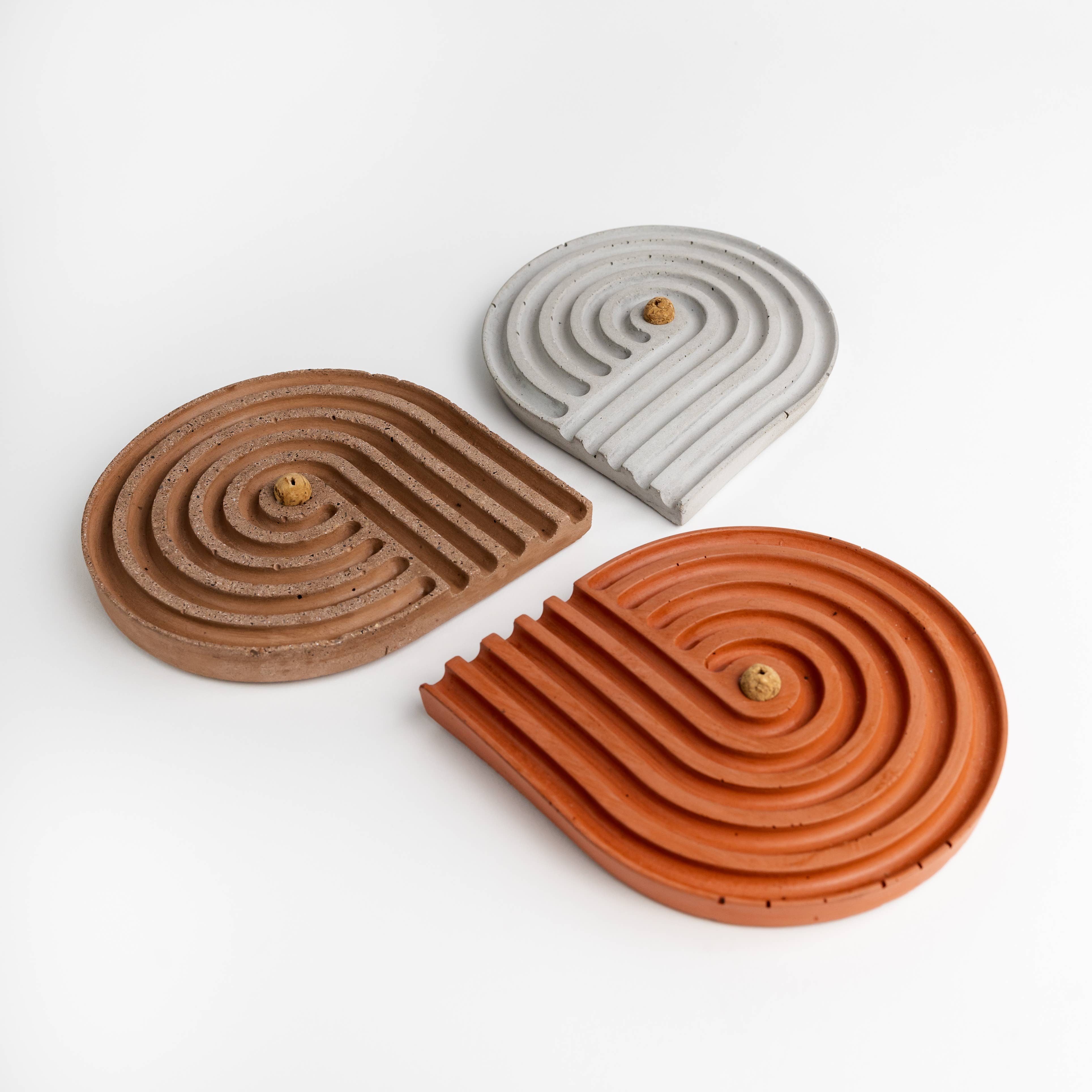 NATURAL BY HAGELSIEB - Wholesale Incense Holder - CONCRETE SPIRAL INCENSE HOLDER2