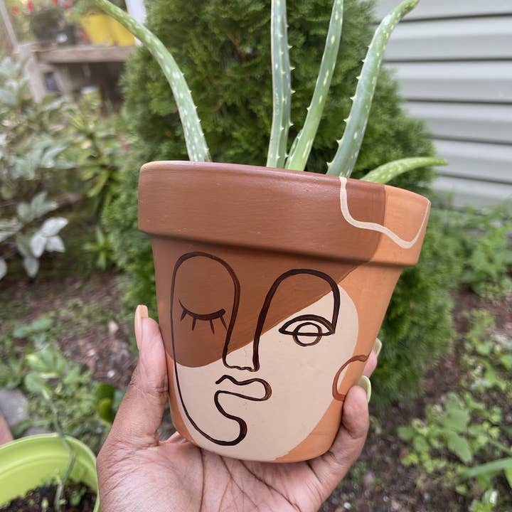 Plant Muva Pots for wholesale by Olivia Georgette Studios LLC