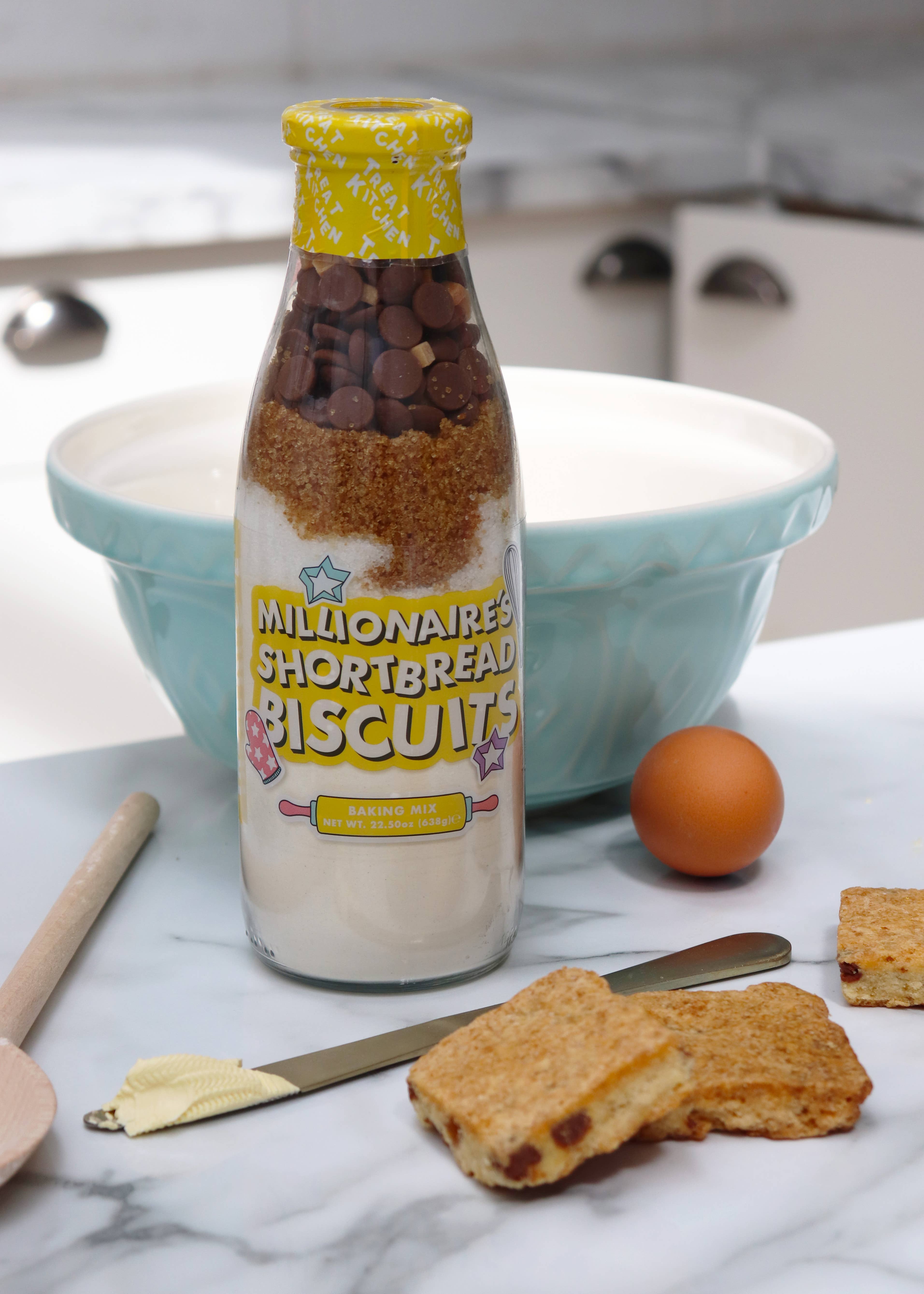 Treat Kitchen – wholesale Biscuit mix – Millionaire Shortbread Biscuit Baking Bottle 5