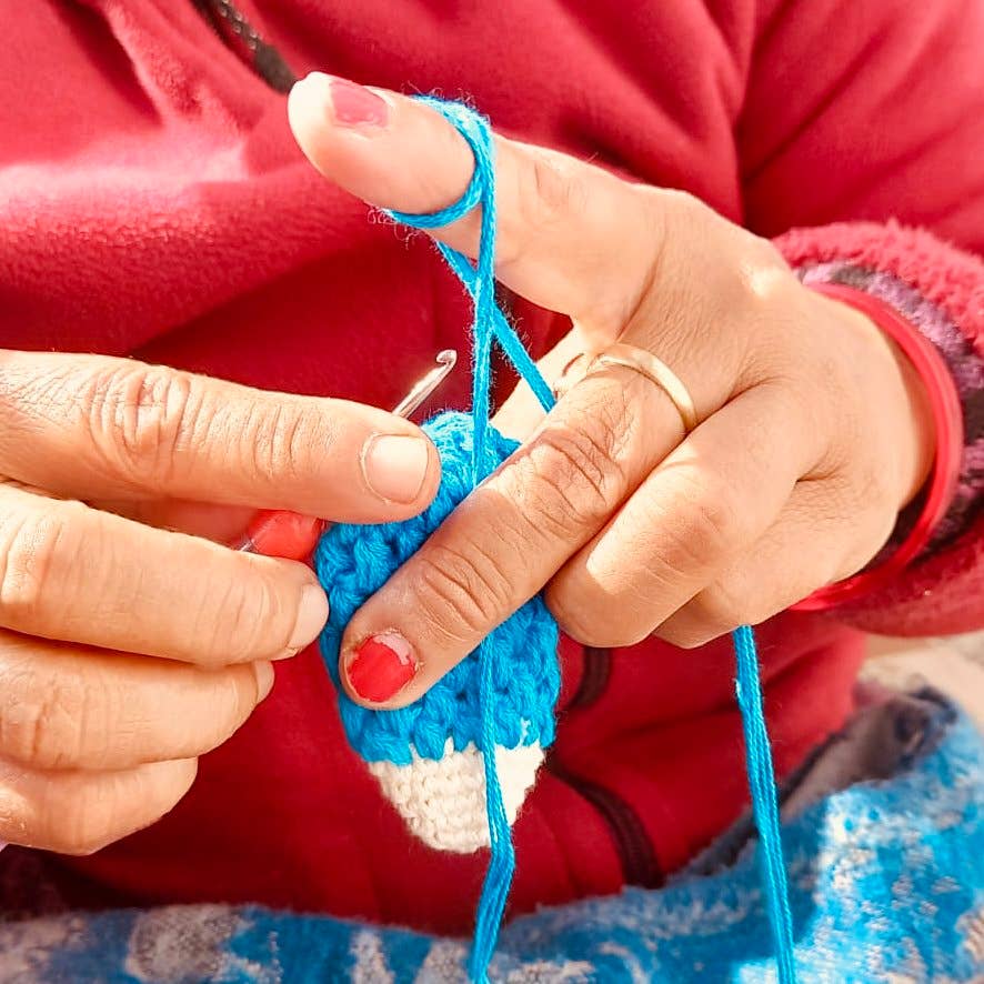 Luna-Leena  - handmade in Nepal - Wholesale Keychain - Women's - sleutelhanger vis blauw - tas bedel hand gehaakt biologisch katoen6