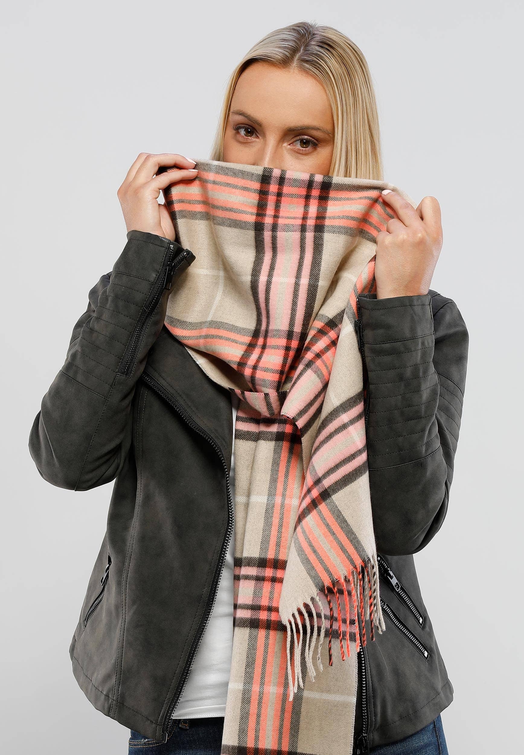 FRAAS - The Scarf Company - Wholesale Scarf - Women's - FRAAS Plaid Cashmink® Scarf31