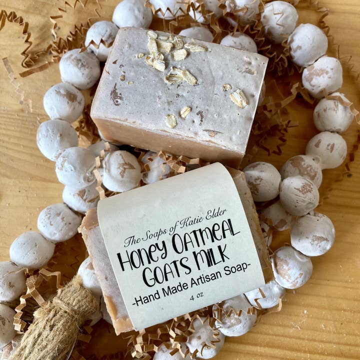 Havermoutzeep met honing en geitenmelk 4-4,5 oz zeep voor wholesale door The Soaps of Katie Elder