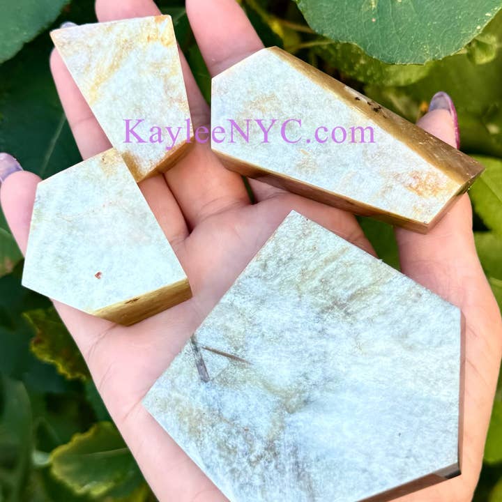 KayleeNYC - Wholesale Spiritual Stone/Crystal - 1 lb Natural Muscovite Golden Mica Freeform Slab