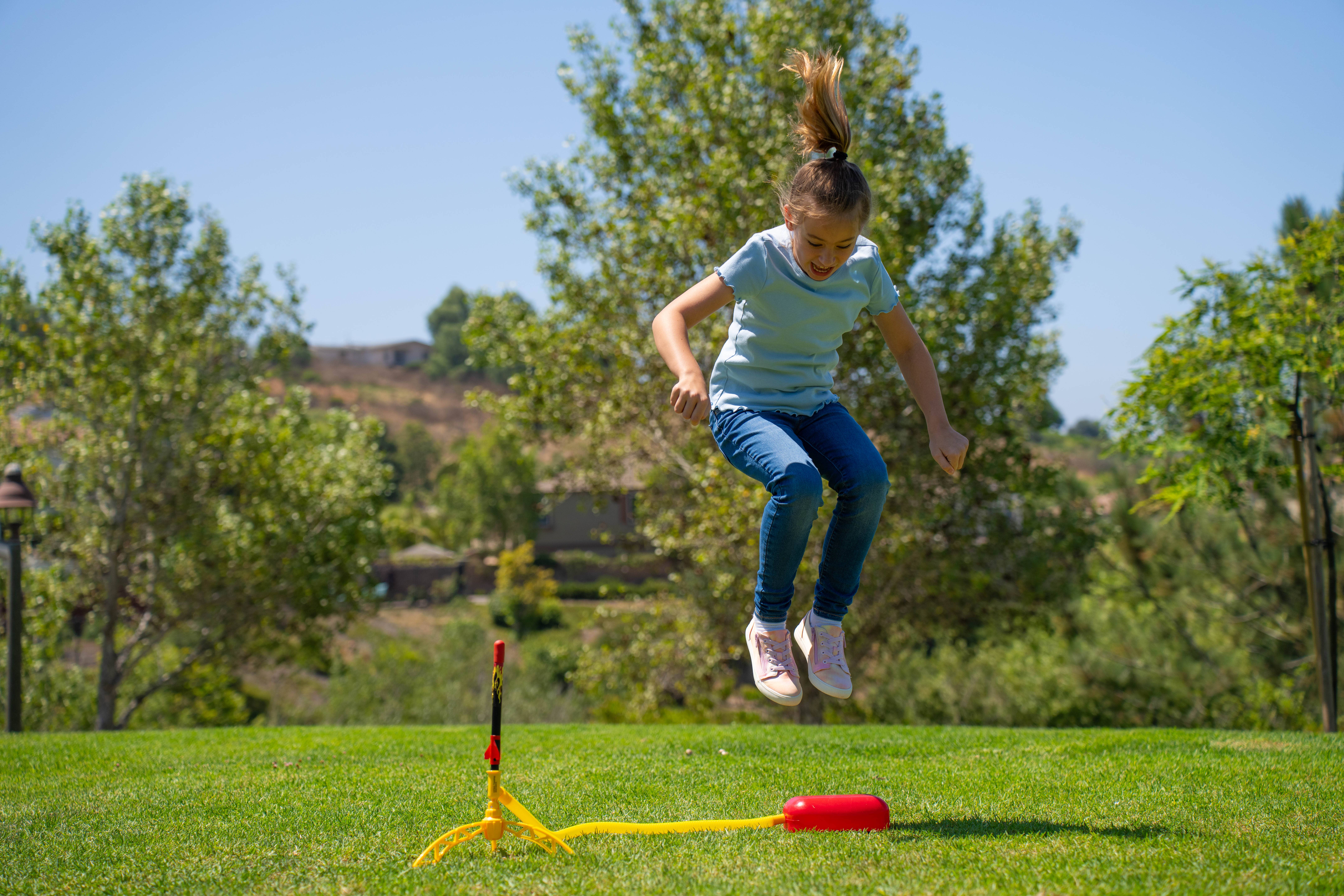 Stomp Rocket - Wholesale Toy Set - Kids - X-treme Stomp Rocket Kit - 6 Rockets4