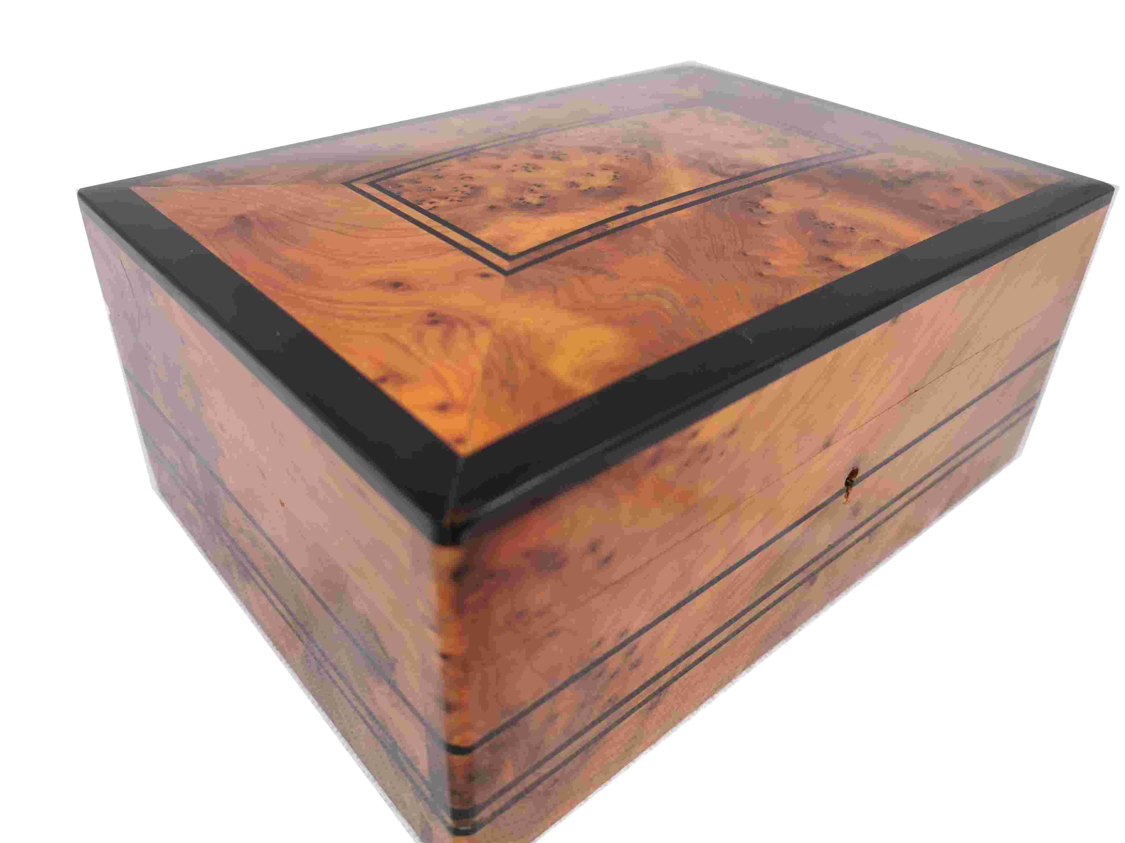 BONGUSTOSTYLE - Vente Boîte/rangement à bijoux - Boîte à bijoux artisanale en Thuya et ébène 22x16x9 cm3