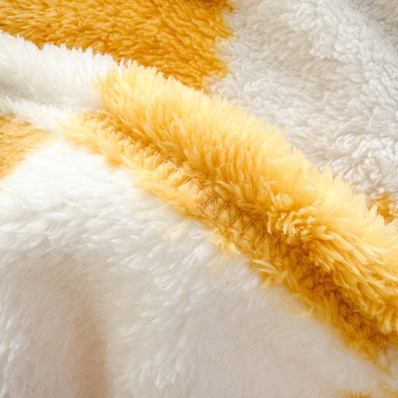 Sweetkama - Wholesale Throw Blanket - Home Coral Color Block Fleece Soft Blanket SKABL409012