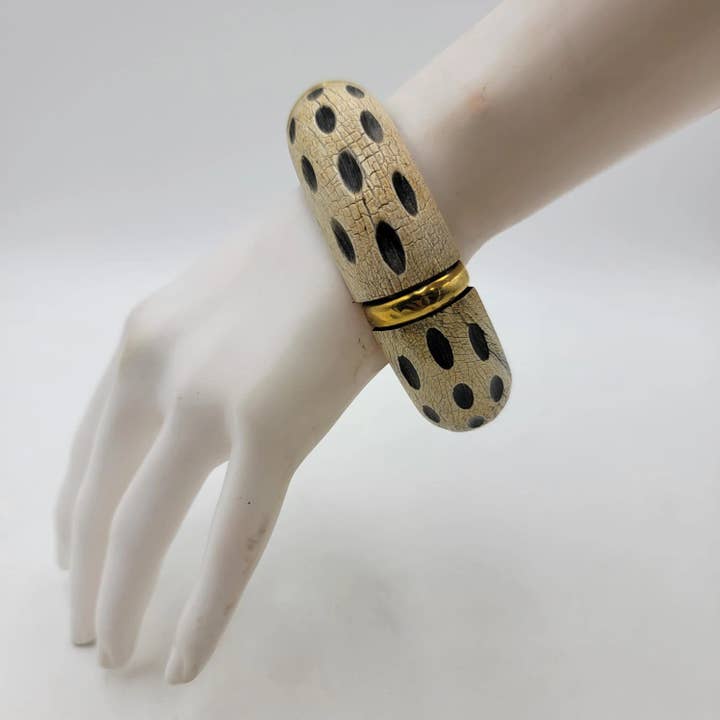 Treasure Jewelry - Wholesale Bangle Bracelet - Buffalo Horn Bangle Animal Print Bangle with Brass Accents7
