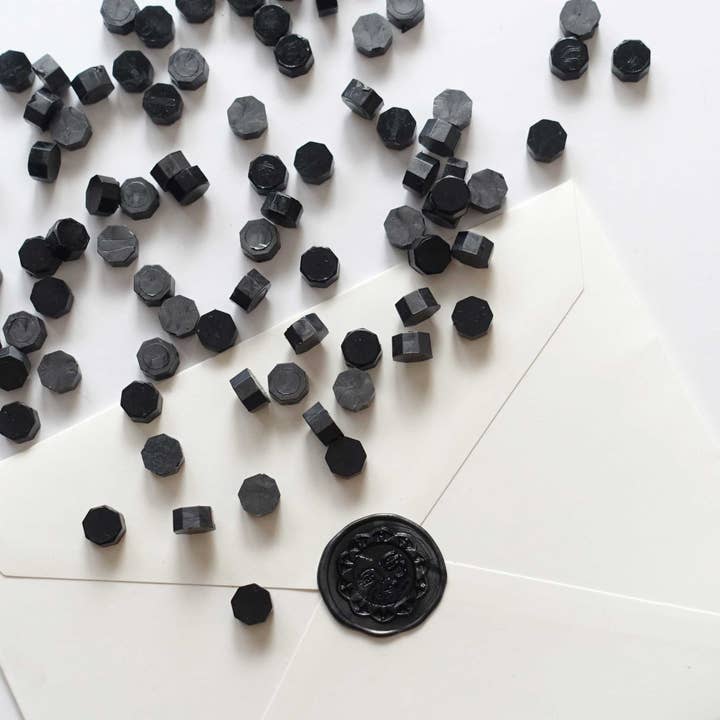 Fiona Ariva - Wholesale Sealing Wax - Mixed Blacks Midnight and Ink Black 100pcs sealing wax beads1
