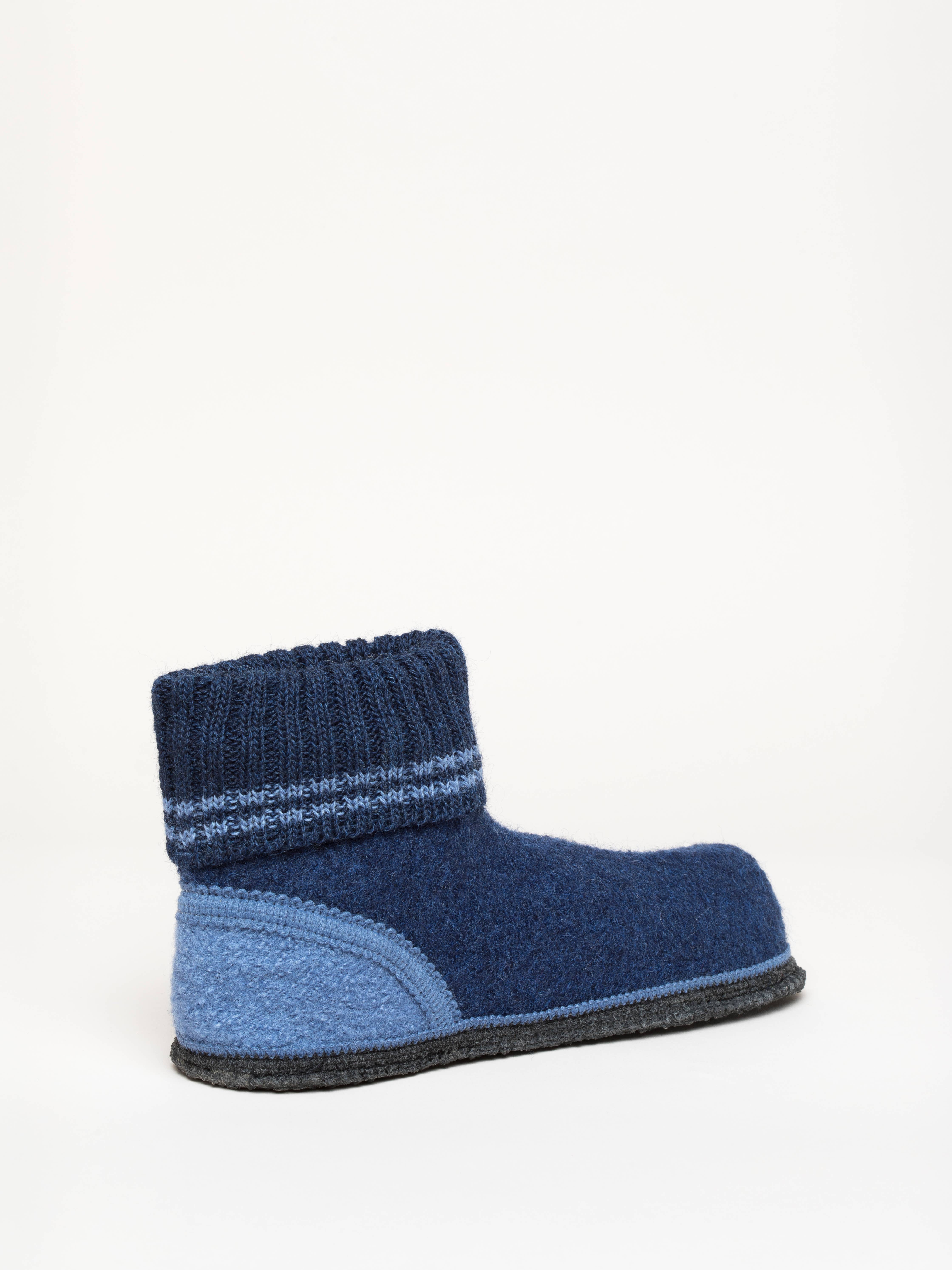 Gottstein - Wholesale Slippers - Unisex - Kitz Pichler Oetz Hut Shoe3